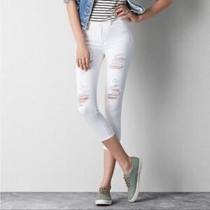 American Eagle Outfitters White Cropped Jeans